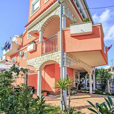 Apartman Nino-1 By Interhome *