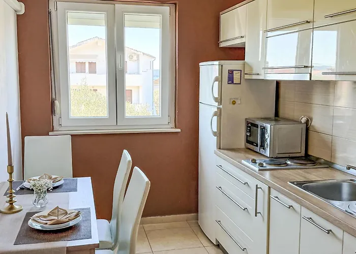 Apartman Nino-1 By Interhome